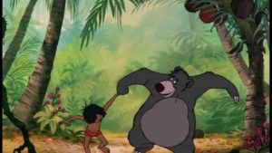 Le livre de la Jungle de Kipling adapté à l'écran. Il en faut peu pour être heureux vraiment très peu pour être heureux, chanté par Baloo !