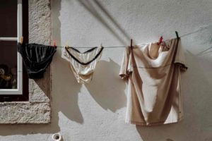 Histoire et évolution de la lingerie française